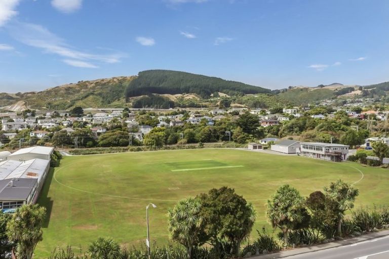 Photo of property in 19 Rembrandt Avenue, Tawa, Wellington, 5028