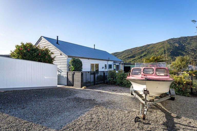 Photo of property in 2 Kaituna Place, Havelock, 7100