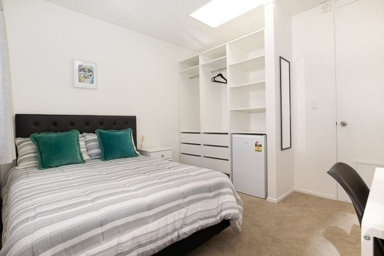 Photo of property in 17f Albert Street, Palmerston North, 4414