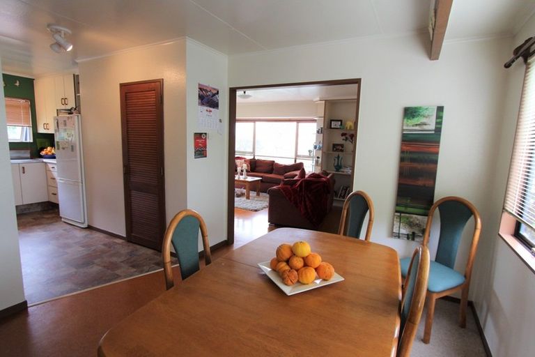 Photo of property in 8 Melton Place, Tokoroa, 3420