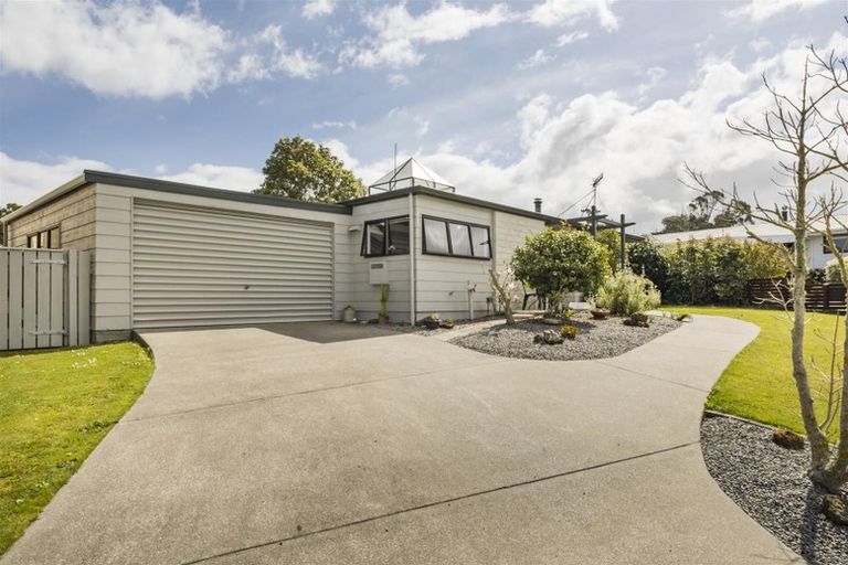 Photo of property in 16 Dunsinane Place, Marton, 4710