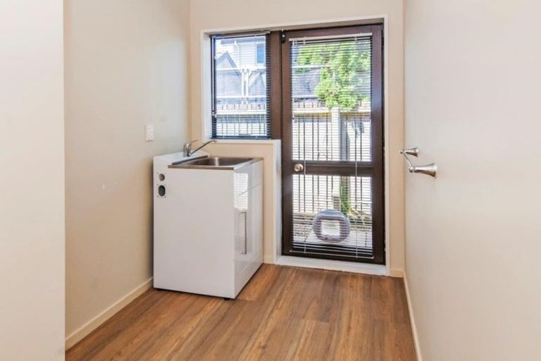 Photo of property in 10 Mountain View Place, Leeston, 7632