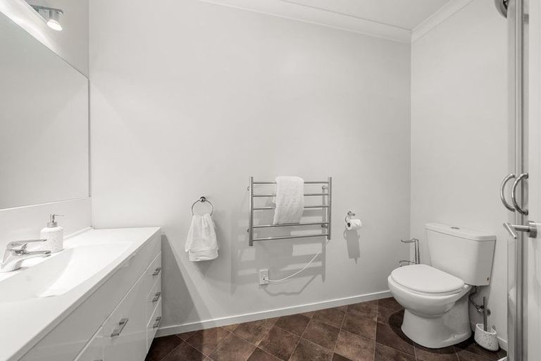 Photo of property in 10 Galaxy Place, Welcome Bay, Tauranga, 3112