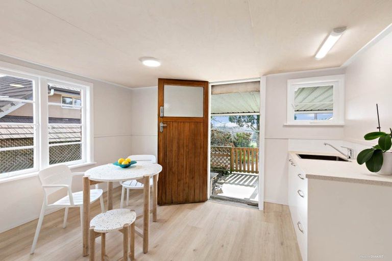 Photo of property in 16 East Street, Pukekohe, 2120