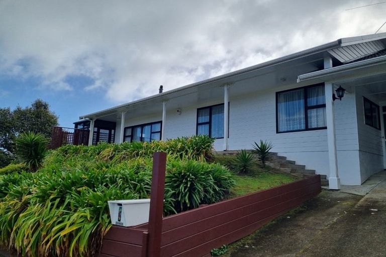 Photo of property in 48 Queens Road, Waikanae Beach, Waikanae, 5036