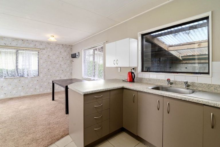 Photo of property in 15a Wharenui Road, Owhata, Rotorua, 3010