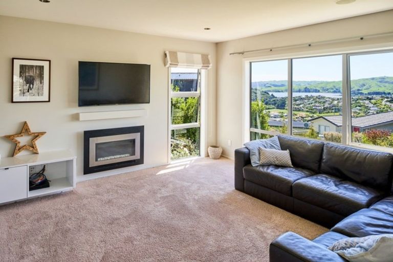 Photo of property in 67 Endeavour Drive, Whitby, Porirua, 5024