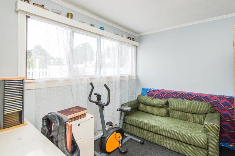Photo of property in 51 Bamber Street, Castlecliff, Whanganui, 4501