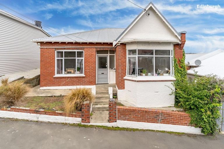 Photo of property in 1 Agnew Street, North Dunedin, Dunedin, 9016