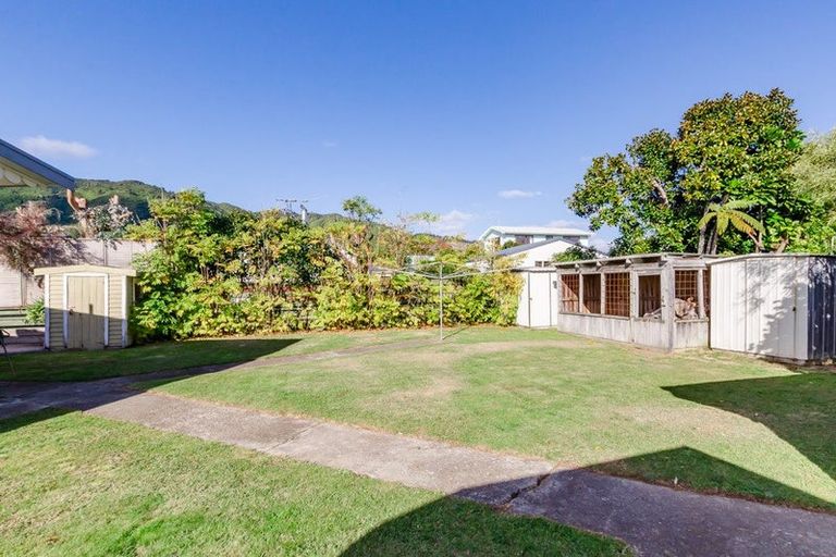 Photo of property in 50 Sylvan Avenue, Waikanae, 5036