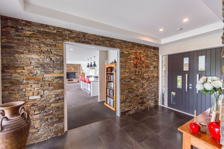 Photo of property in 108 Shepherd Avenue, West Melton, 7618