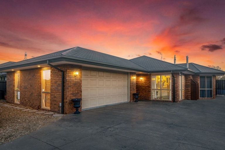 Photo of property in 22 Masefield Drive, Rolleston, 7614