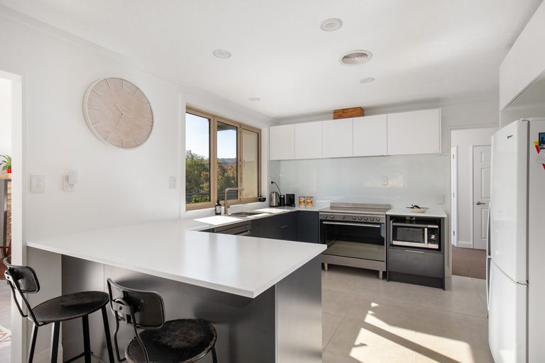 Photo of property in 3a Aronui Road, Bridge Hill, Alexandra, 9320