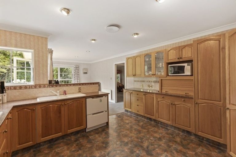 Photo of property in 6 Saint Andrews Grove, Boulcott, Lower Hutt, 5010