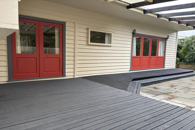 Photo of property in 34 Main Street, Greytown, 5712