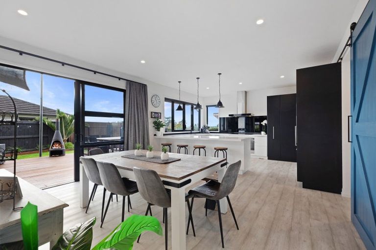 Photo of property in 6 Omapere Lane, Pyes Pa, Tauranga, 3112