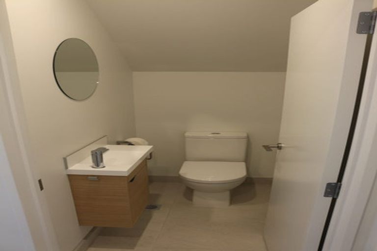 Photo of property in 43 Periko Way, Takanini, 2112