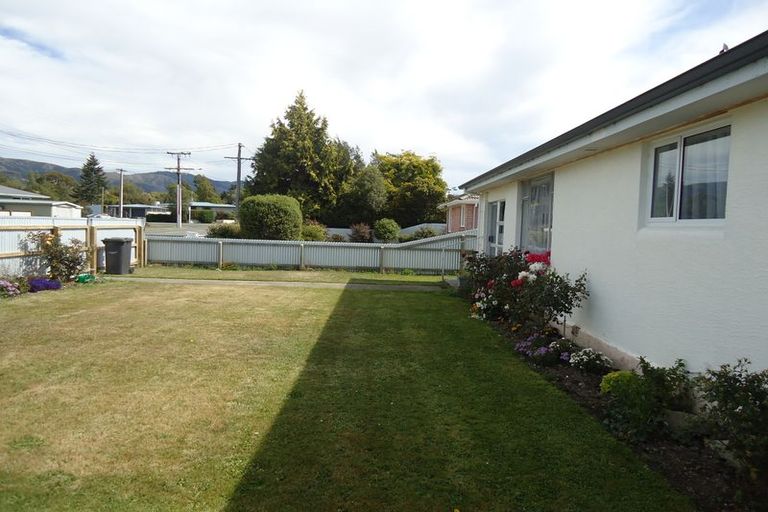 Photo of property in 52 Mill Road, Waimate, 7924