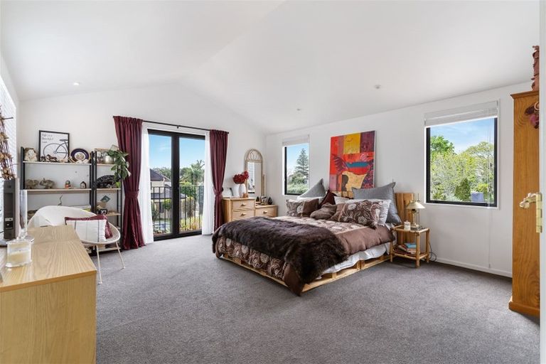 Photo of property in 1/26 Oakwood Grove, Eastern Beach, Auckland, 2012