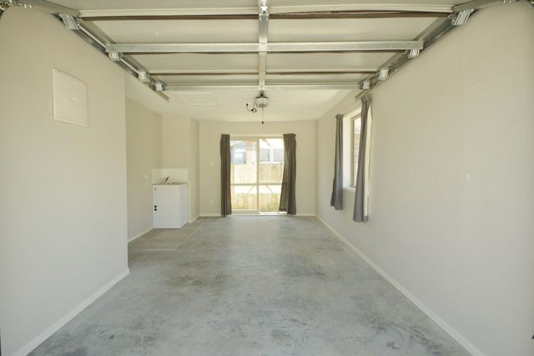 Photo of property in 169a Gray Avenue, Papatoetoe, Auckland, 2024