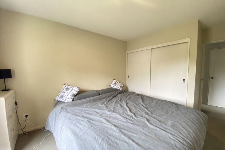 Photo of property in 14a Williams Street, Sunshine Bay, Queenstown, 9300