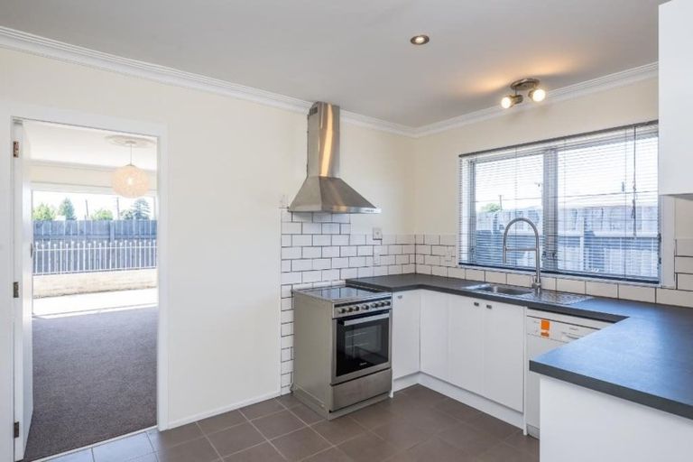 Photo of property in 1 Worcester Street, Levin, 5510