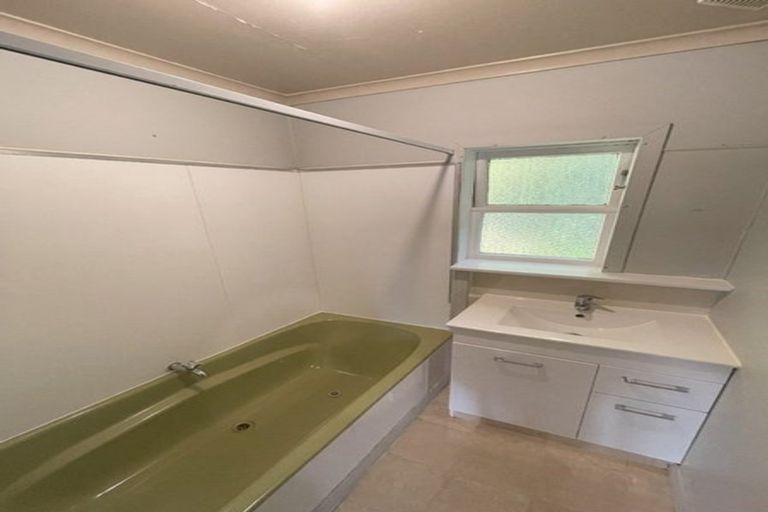 Photo of property in 7 Macbeth Street, Caversham, Dunedin, 9012