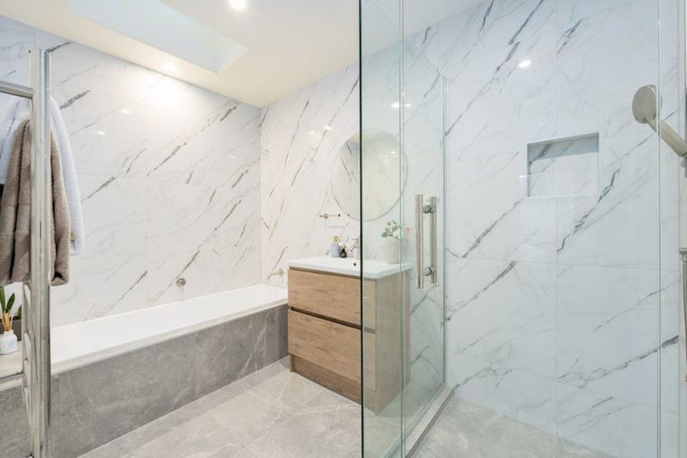 Photo of property in 51 Semillon Avenue, Henderson, Auckland, 0612