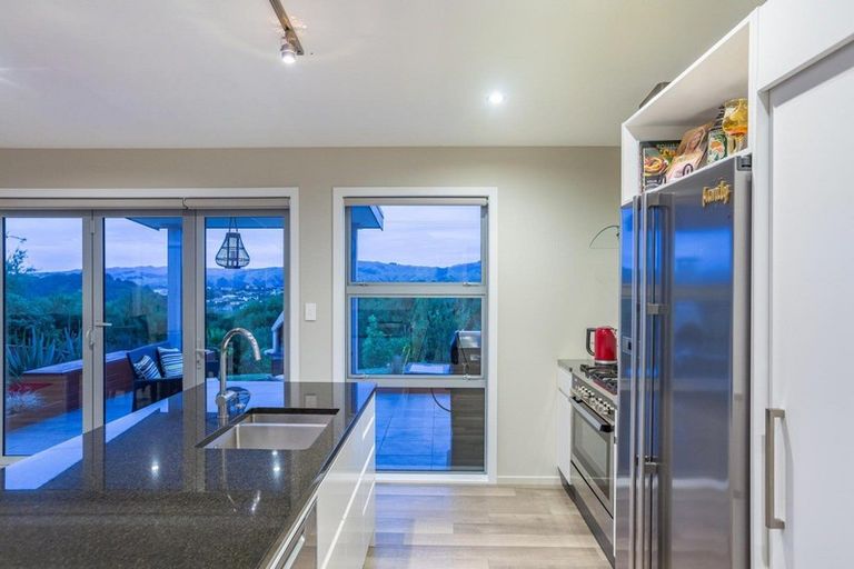 Photo of property in 50 Endeavour Drive, Whitby, Porirua, 5024