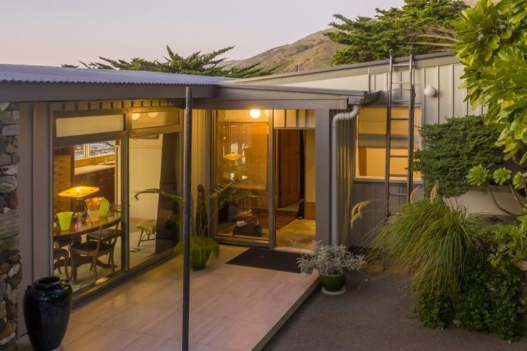 Photo of property in 16 Pa Road, Pukerua Bay, 5026