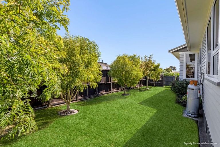 Photo of property in 39 Carey Street, Waitara, 4320