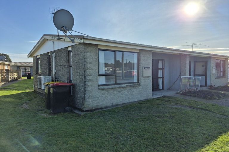 Photo of property in 1-12/71 Main Street, Mataura, 9712