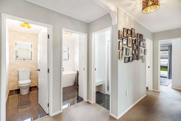 Photo of property in 6 Aintree Crescent, Awapuni, Palmerston North, 4412