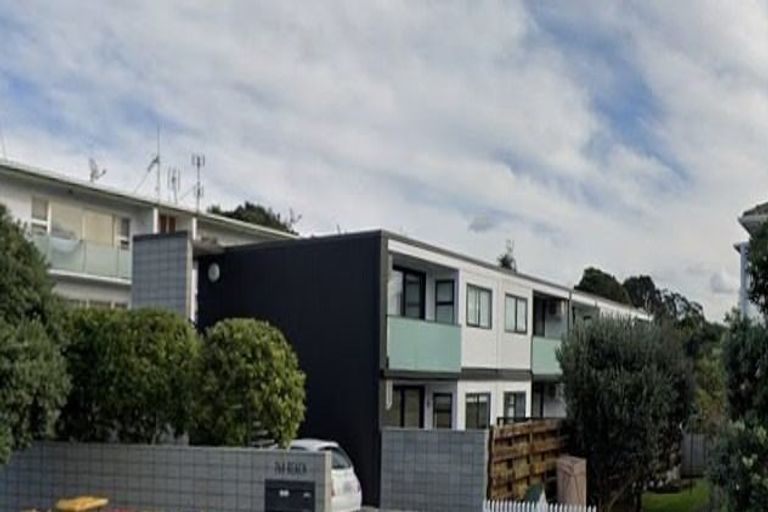 Photo of property in 3/764 Beach Road, Browns Bay, Auckland, 0630