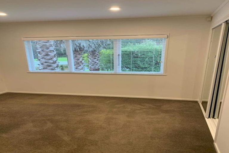 Photo of property in 1/85 Eskdale Road, Birkdale, Auckland, 0626