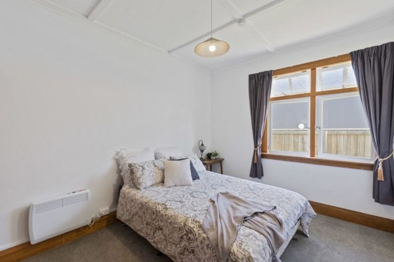 Photo of property in 10 Liverpool Street, Levin, 5510