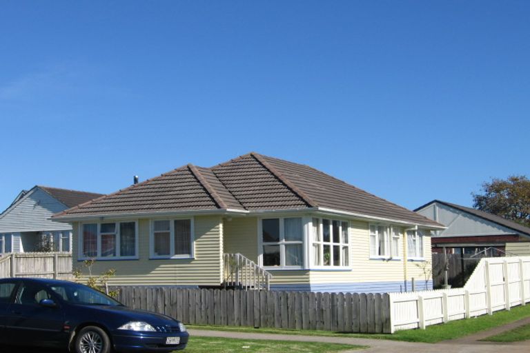 Photo of property in 86a Swaffield Road, Papatoetoe, Auckland, 2025