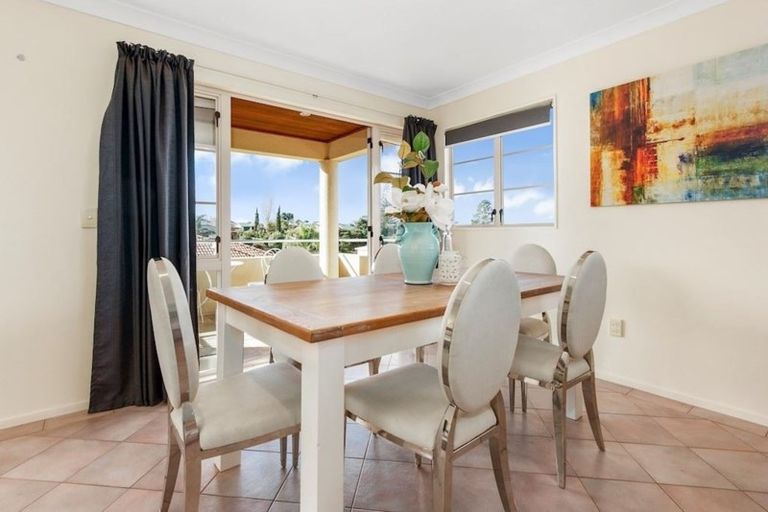 Photo of property in 153a Colwill Road, Massey, Auckland, 0614