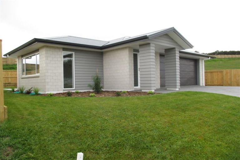 Photo of property in 23 Whakaturou Crescent, Pyes Pa, Tauranga, 3112