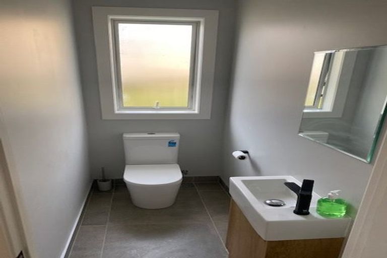 Photo of property in 8 Pukemarino Road, Waimauku, 0812