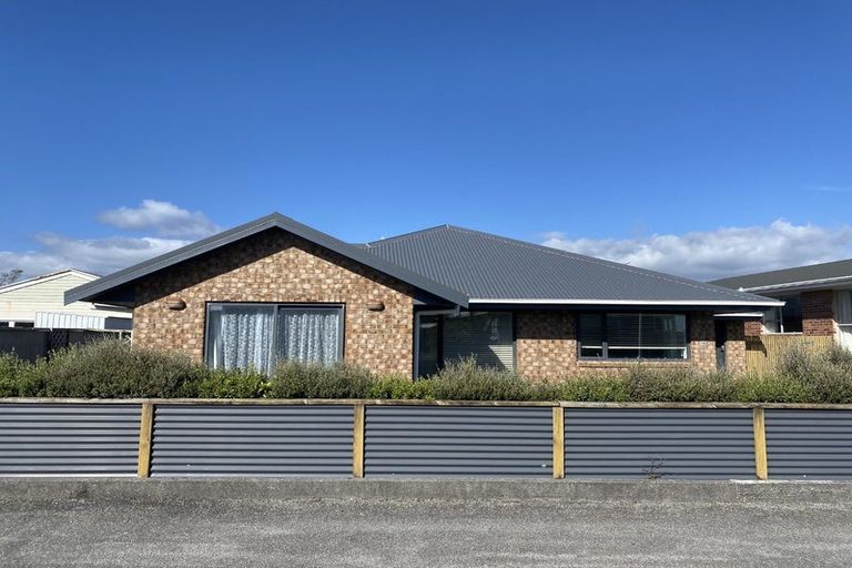Photo of property in 142 Revell Street, Hokitika, 7810