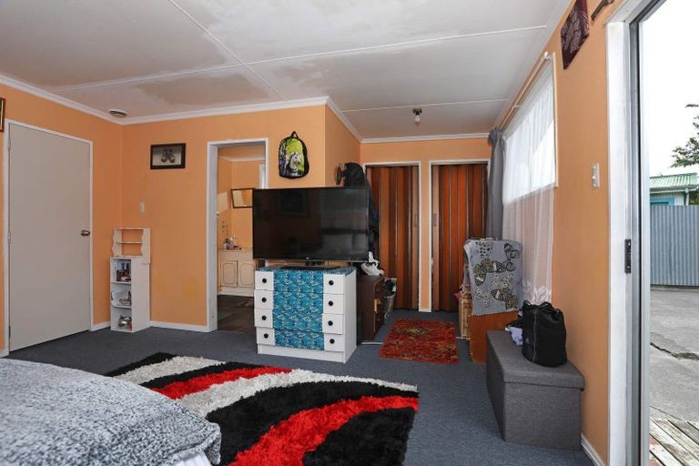 Photo of property in 19 Alexandra Street, Marton, 4710