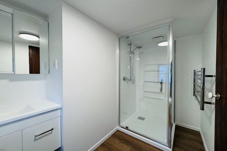 Photo of property in 37 Helmores Lane, Merivale, Christchurch, 8014