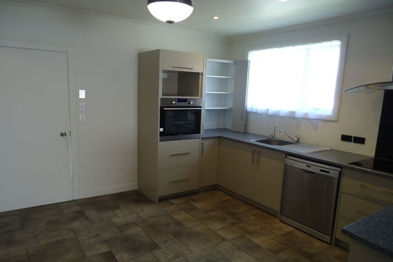 Photo of property in 52 Mill Road, Waimate, 7924