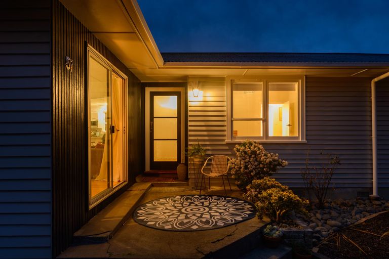 Photo of property in 57 Kettle Avenue, Awapuni, Palmerston North, 4412