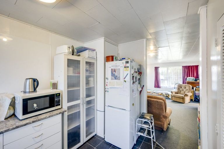 Photo of property in 2 Amundsen Avenue, Flaxmere, Hastings, 4120