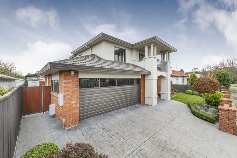 Photo of property in 33 Hardie Street, Hokowhitu, Palmerston North, 4410