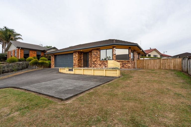 Photo of property in 50 Twickenham Place, Nawton, Hamilton, 3200