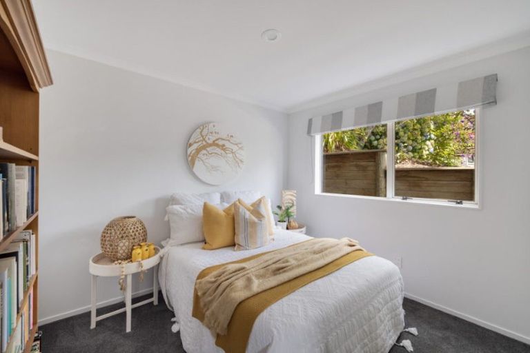 Photo of property in 16 Highmore Place, Brookfield, Tauranga, 3110