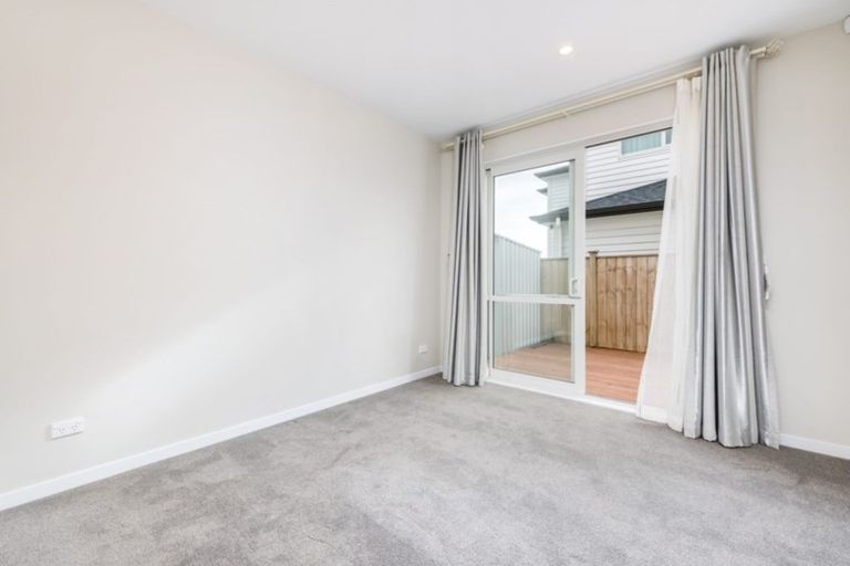 Photo of property in 24 Mackay Drive, Greenhithe, Auckland, 0632